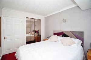 Bedroom- click for photo gallery